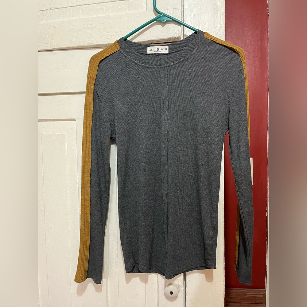 NATURAL LIFE Charcoal Ribbed Top